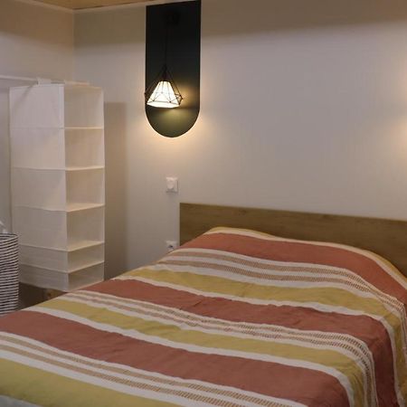 Studio Renove Maison De Village Du Luberon Villelaure Extérieur photo